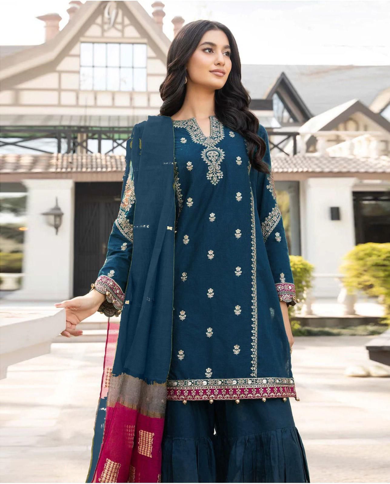 Premium Lawn 3PC Suit – Elegant Embroidery & Summer Comfort Volume L16