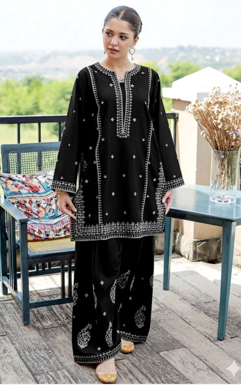 Premium Lawn 2PC Suit – Elegant Embroidery & Summer Comfort Volume 008