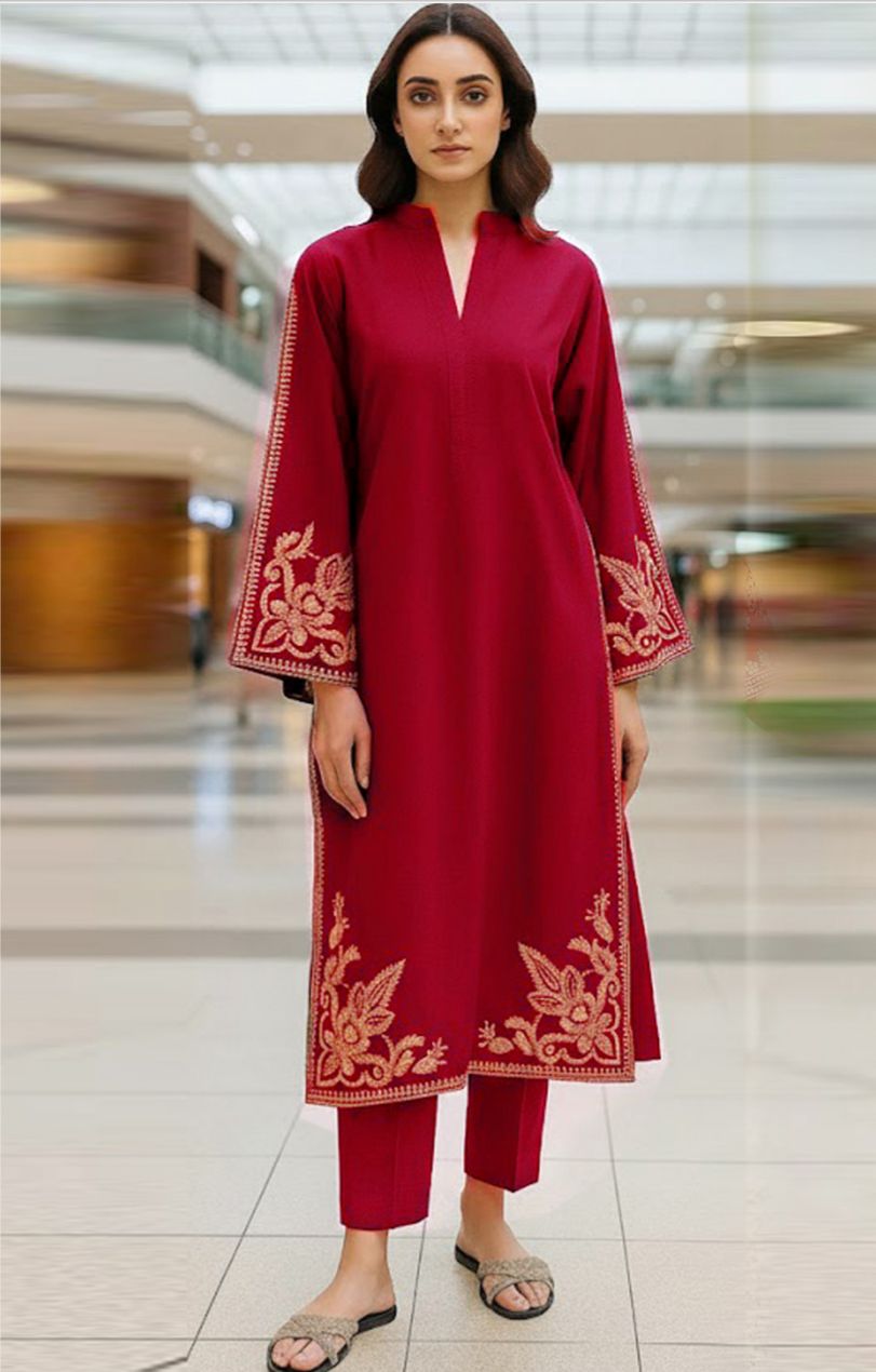 Premium Lawn 2PC Suit – Elegant Embroidery & Summer Comfort Volume LL-01