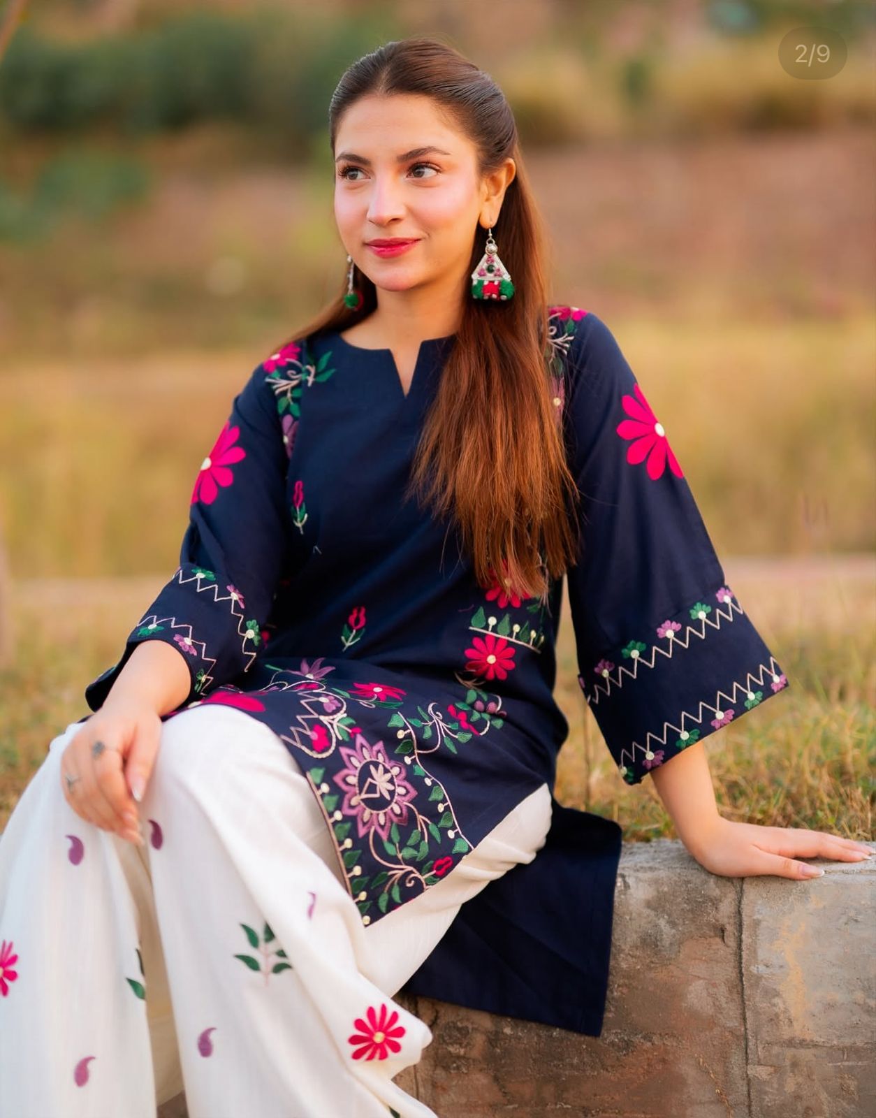 Premium Lawn 2PC Suit – Elegant Embroidery & Summer Comfort Volume LL-10