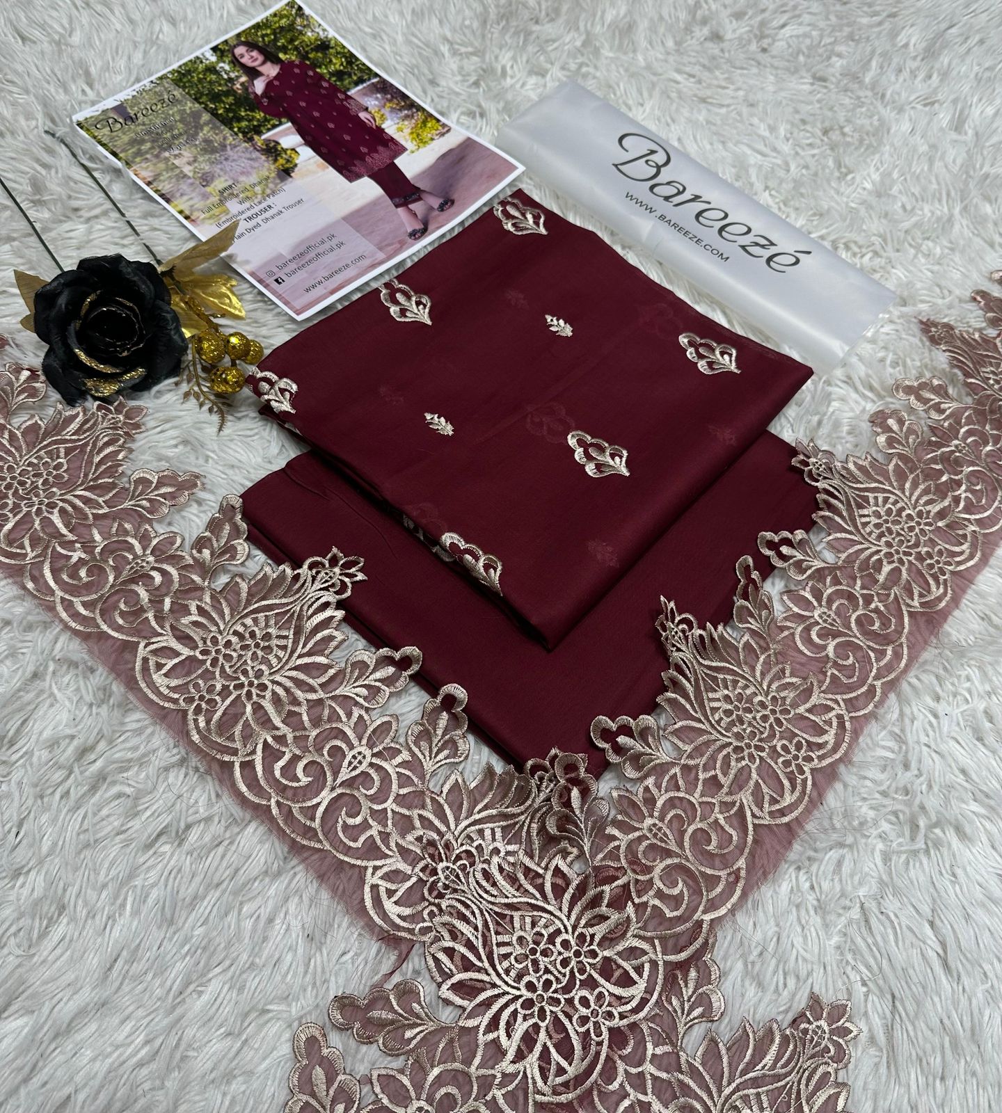 Premium Lawn 2PC Suit – Elegant Embroidery & Summer Comfort Volume LL-14