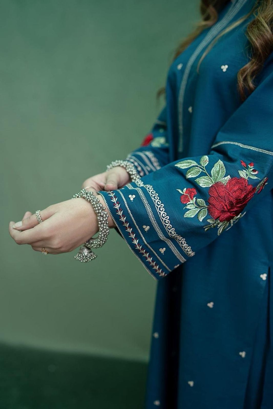 Winter collection Dhnak 3pc EMB