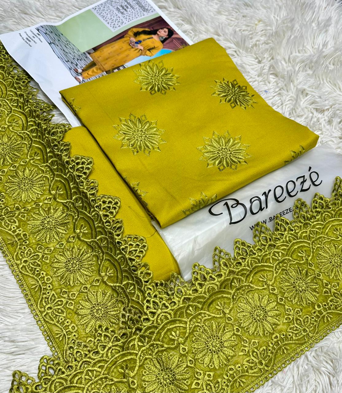 Brezze 2pc EMB winter collection